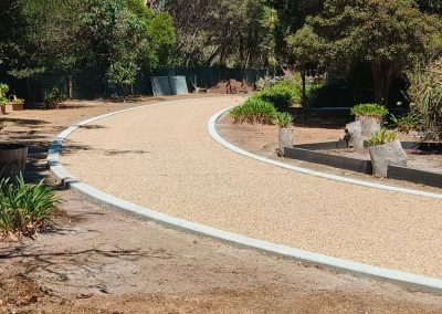 Exposed Concreting - Driveway Edging